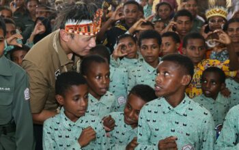Menko AHY: Sekolah Rakyat Jadi Jalan Memutus Rantai Kemiskinan di Papua