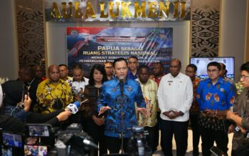 Tekankan Sinergisitas Pemerintah Pusat dan Daerah, Menko AHY: Kita Muliakan Tanah Papua dengan Tidak Merusak Lingkungan