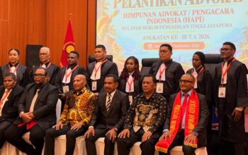 Advokat HAPI Papua Dilantik, BTM: Selamat Menjadi Harapan Pencari Keadilan